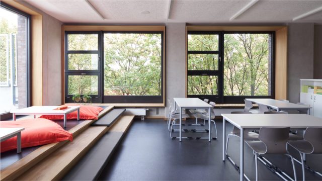 st-paulus-bibliothek-arbeitsplaetze Vielfältige Sitzgelegenheiten in der Bibliothek