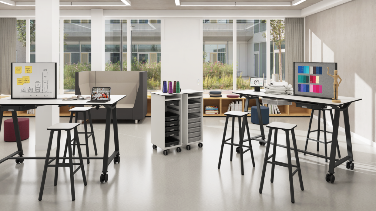 FLEXLAB in offener Lernwelt Der Gruppentisch FLEXLAB® von ASS-Einrichtungssysteme GmbH ermöglicht projektbasiertes Arbeiten in offenen Lernwelten.