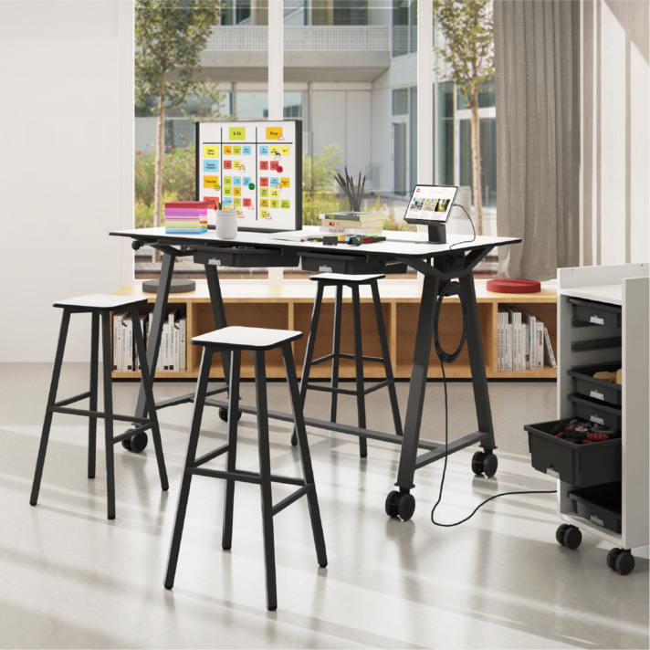 FLEXLAB im Lernraum Arbeitstisch FLEXLAB von ASS-Einrichtungssysteme GmbH im Lernraum